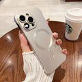 Case Luxury Ultrafina c/ MagSafe e Proteção das Lentes - iPhone