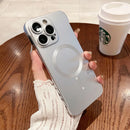 Case Luxury Ultrafina c/ MagSafe e Proteção das Lentes - iPhone